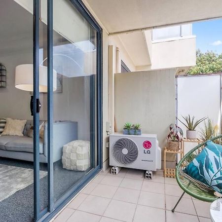 Cozy 1 Bedder In St Kilda With Balcony Apartment เมลเบิร์น ภายนอก รูปภาพ